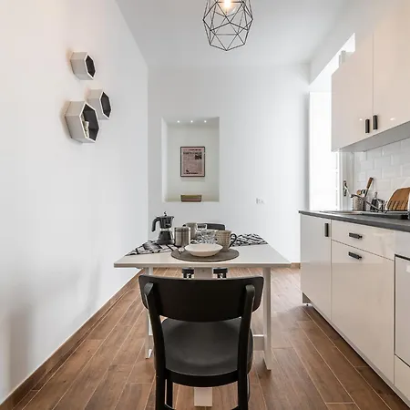 Lifestyle Apartment *
